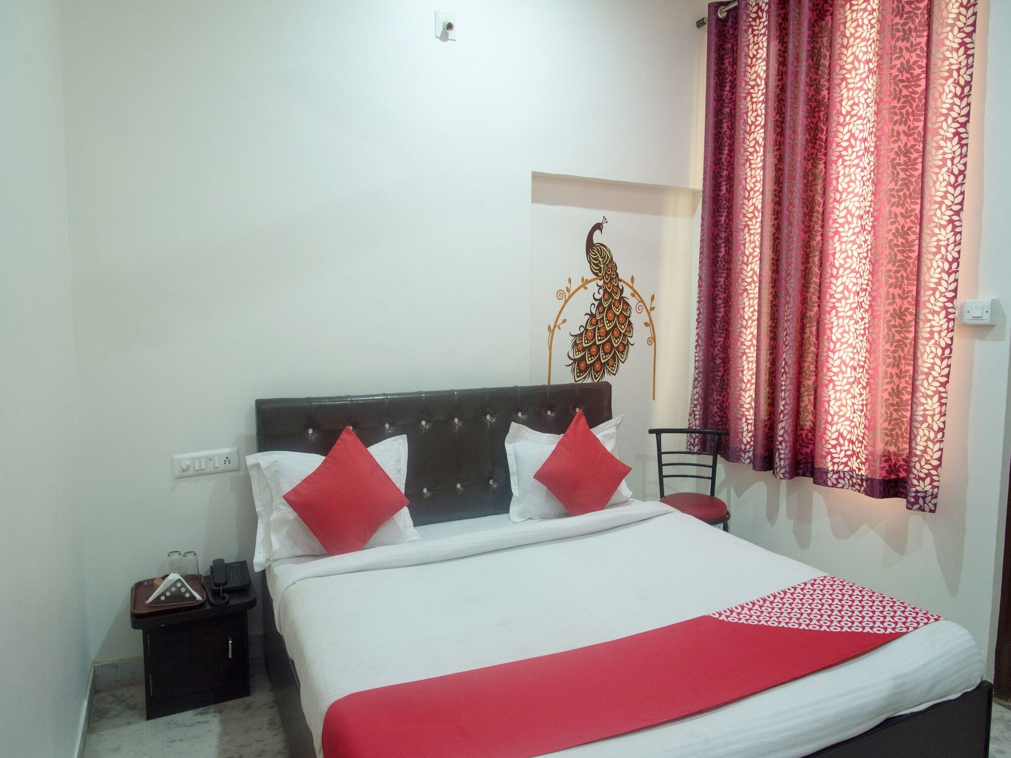Oyo 11743 Hotel Shree Krishna Udaipur Exterior foto